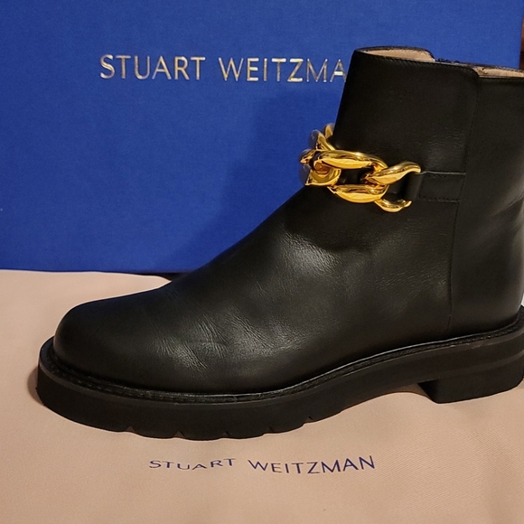 7.5 Stuart Weitzman Chain Boot - Picture 2 of 3